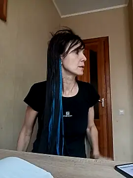 Francenia lolis online show from October 2025 08:57:02 AM