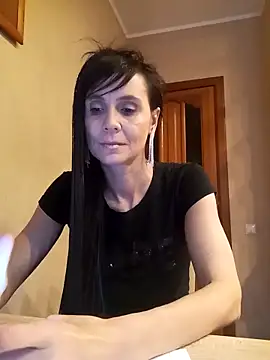 Snapshot of Francenia_lolis chatting on February 2026 03:05:02 PM Francenia lolis online show from February 2026 03:05:02 PM