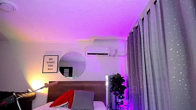 Snapshot of valery_yepes chatting on February 2025 04:35:01 PM valery yepes online show from February 2025 04:35:01 PM