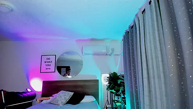 Snapshot of valery_yepes chatting on February 2025 06:02:02 PM valery yepes online show from February 2025 06:02:02 PM