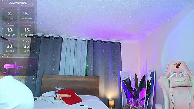 Snapshot of valery_yepes chatting on October 2025 12:55:02 PM valery yepes online show from October 2025 12:55:02 PM