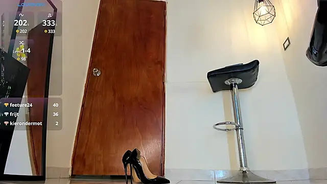 aitana-purple online show from March 2025 02:50:01 AM