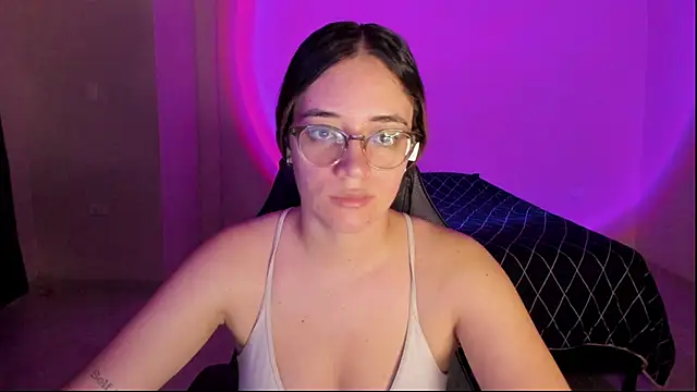 atenas 05  online show from October 2025 09:21:02 AM