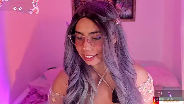 kiki cavilll online show from February 2026 02:50:02 PM