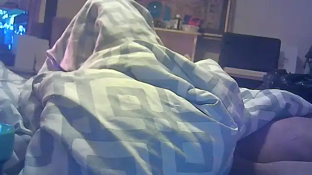 DI4MOND FIR3 online show from December 2025 08:12:02 AM