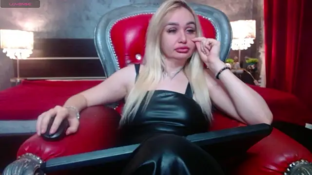 Snapshot of amimistress chatting on February 2026 09:55:01 PM amimistress online show from February 2026 09:55:01 PM