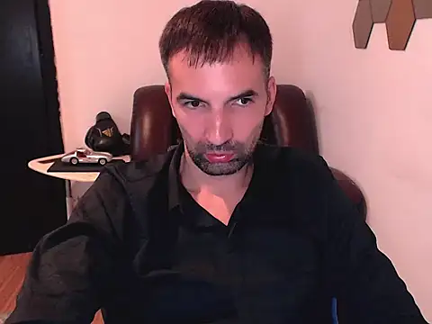 Leo 1617 online show from October 2025 06:21:01 PM