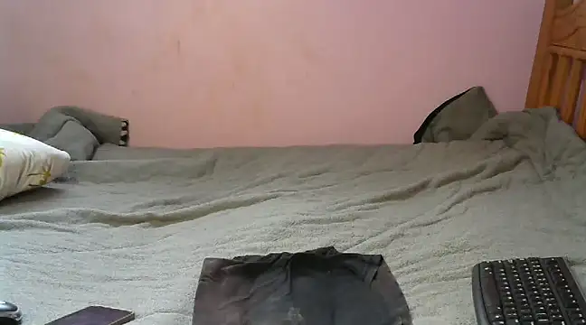 Caryyyl online show from March 2025 09:26:01 AM