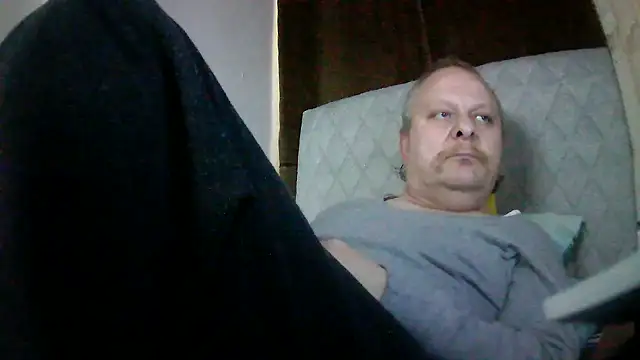 amylrmm1903 online show from March 2026 01:00:01 PM