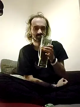 Snapshot of harterdome chatting on November 2025 03:28:01 AM harterdome online show from November 2025 03:28:01 AM