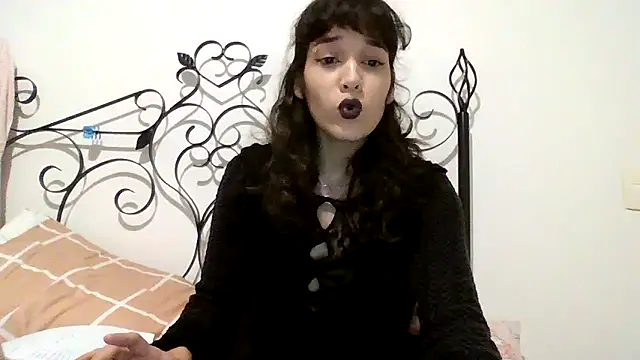 Snapshot of kimmykink chatting on October 2025 09:37:01 PM kimmykink online show from October 2025 09:37:01 PM