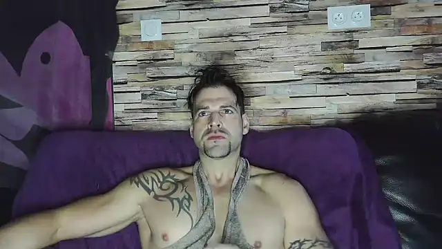 XxBigboybandxX online show from December 2024 08:06:02 AM