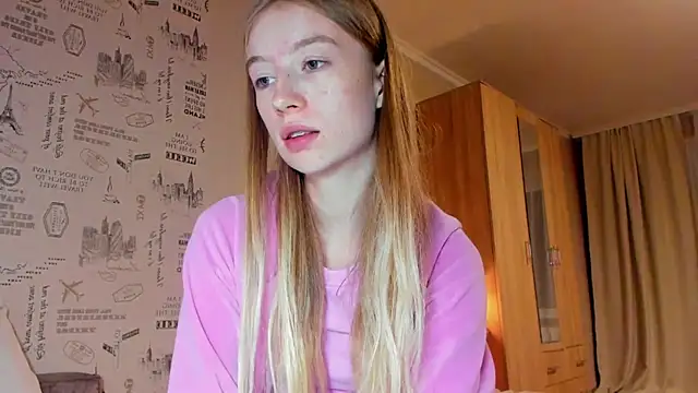 minidivaa  online show from October 2025 09:01:01 PM