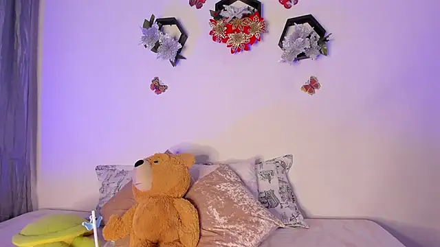 samara jonness online show from December 2024 11:21:01 PM