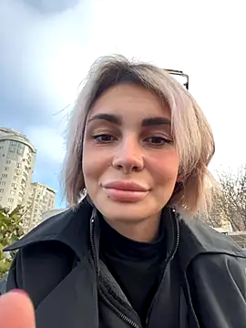 Snapshot of SandraCarter chatting on December 2025 07:06:02 AM SandraCarter online show from December 2025 07:06:02 AM