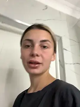 Snapshot of SandraCarter chatting on January 2026 12:07:02 PM SandraCarter online show from January 2026 12:07:02 PM