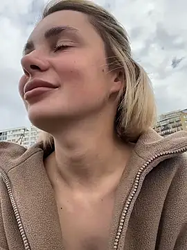 Snapshot of SandraCarter chatting on February 2026 08:10:01 AM SandraCarter online show from February 2026 08:10:01 AM