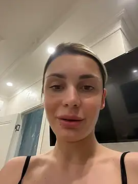 Snapshot of SandraCarter chatting on February 2026 08:09:01 PM SandraCarter online show from February 2026 08:09:01 PM