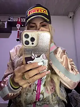 alicev kitty online show from November 2025 12:52:01 PM