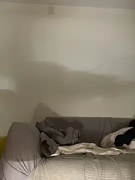 YoY-man online show from January 2025 02:56:02 PM