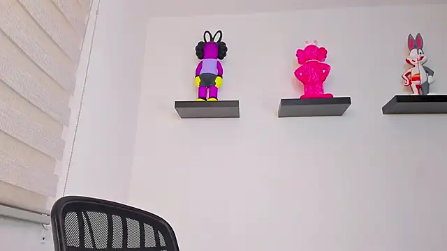 Gangster Girl online show from December 2024 01:26:01 AM