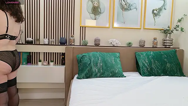 Snapshot of JESSYKA chatting on March 2025 11:40:02 AM JESSYKA online show from March 2025 11:40:02 AM