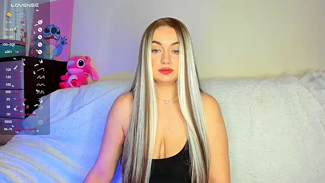 Maya Willis online show from February 2025 09:04:02 AM