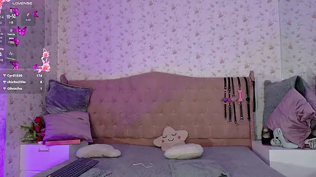 AvrillThomas online show from February 2025 09:31:01 PM