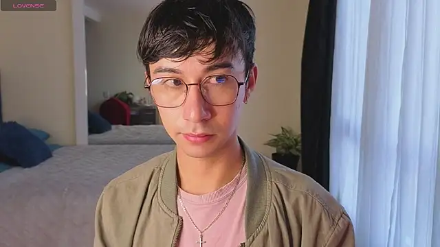 Snapshot of cameron_cum chatting on December 2025 11:08:02 AM cameron cum online show from December 2025 11:08:02 AM