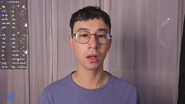 Snapshot of cameron_cum chatting on February 2026 11:04:02 AM cameron cum online show from February 2026 11:04:02 AM