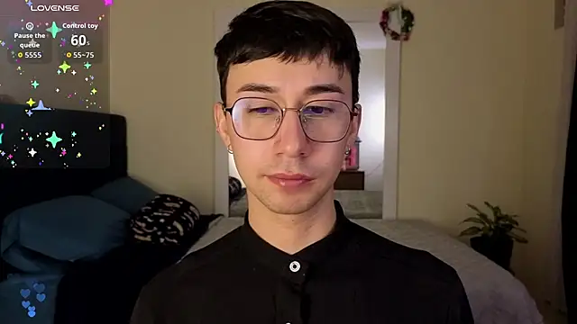 Snapshot of cameron_cum chatting on February 2026 01:40:02 AM cameron cum online show from February 2026 01:40:02 AM