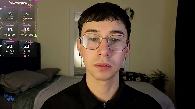 Snapshot of cameron_cum chatting on February 2026 11:19:02 AM cameron cum online show from February 2026 11:19:02 AM