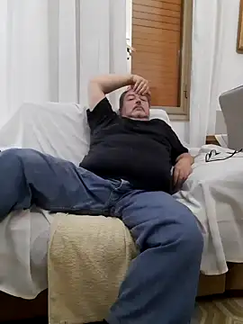 bluangelo online show from March 2025 06:12:01 PM