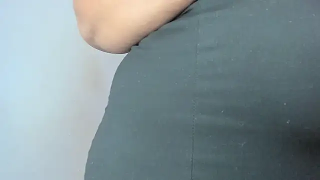 samyriverss online show from December 2024 06:48:02 AM