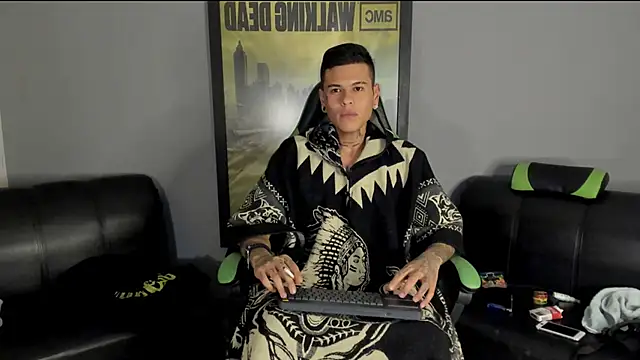 Snapshot of jamesinked_ chatting on December 2024 04:42:02 AM jamesinked online show from December 2024 04:42:02 AM