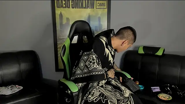 Snapshot of jamesinked_ chatting on January 2025 05:16:02 AM jamesinked online show from January 2025 05:16:02 AM