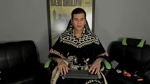 Snapshot of jamesinked_ chatting on February 2025 04:31:01 AM jamesinked online show from February 2025 04:31:01 AM