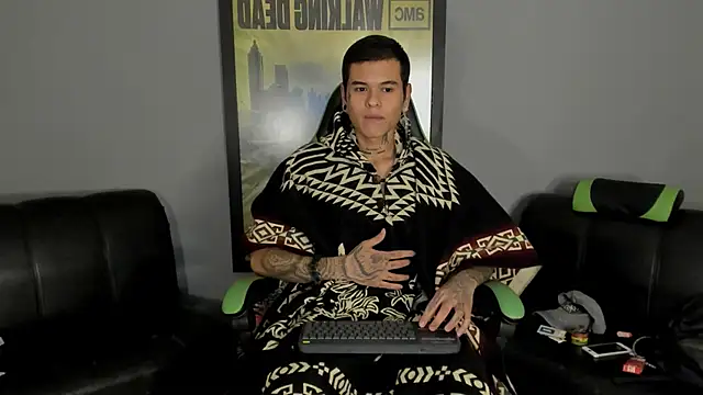 Snapshot of jamesinked_ chatting on February 2025 08:10:02 AM jamesinked online show from February 2025 08:10:02 AM