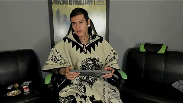 Snapshot of jamesinked_ chatting on February 2025 12:16:01 AM jamesinked online show from February 2025 12:16:01 AM