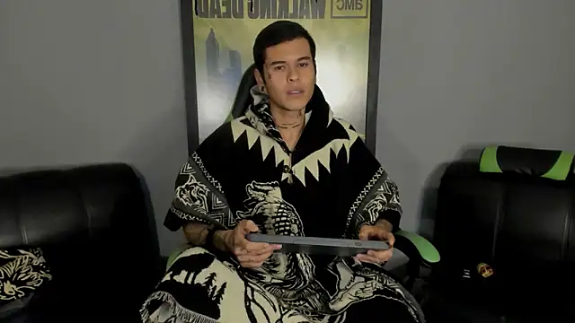 Snapshot of jamesinked_ chatting on March 2025 12:37:02 AM jamesinked online show from March 2025 12:37:02 AM