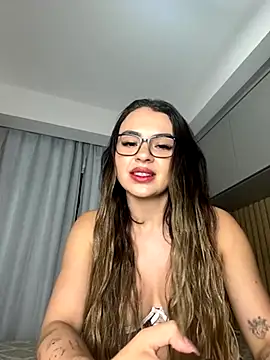 carol amorim online show from November 2025 11:10:02 PM