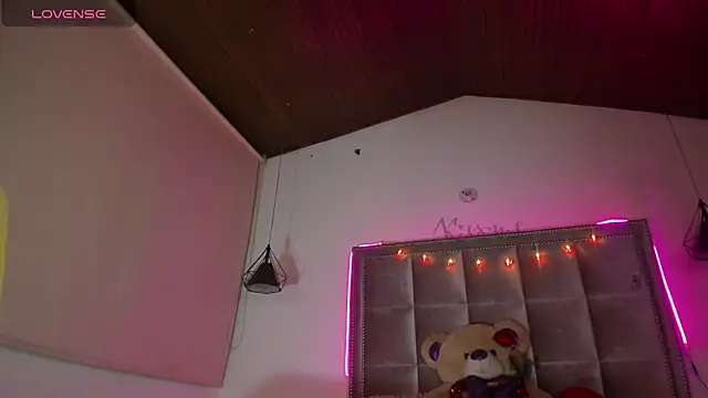 Snapshot of Melody_Ds chatting on February 2025 01:10:01 AM Melody Ds online show from February 2025 01:10:01 AM