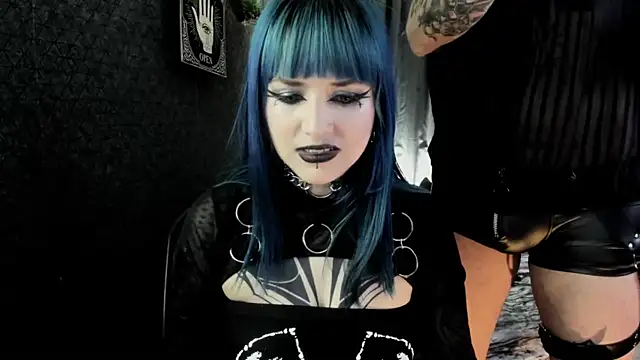 Snapshot of DimmuandDarkness chatting on March 2025 09:35:01 PM DimmuandDarkness online show from March 2025 09:35:01 PM