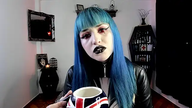 Snapshot of DimmuandDarkness chatting on October 2025 04:54:01 AM DimmuandDarkness online show from October 2025 04:54:01 AM