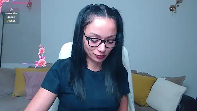 Snapshot of BabySerene chatting on December 2024 10:56:01 PM BabySerene online show from December 2024 10:56:01 PM