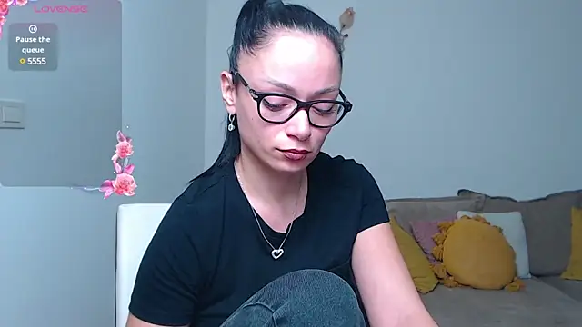 Snapshot of BabySerene chatting on February 2025 06:08:02 AM BabySerene online show from February 2025 06:08:02 AM