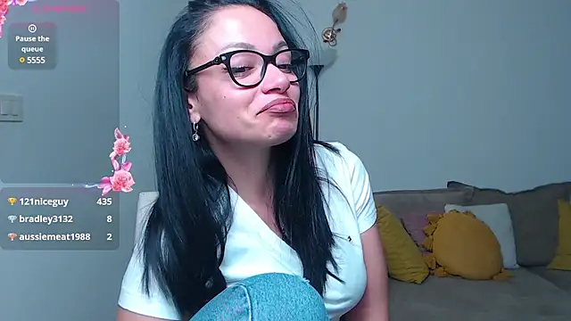 Snapshot of BabySerene chatting on February 2025 09:10:01 PM BabySerene online show from February 2025 09:10:01 PM