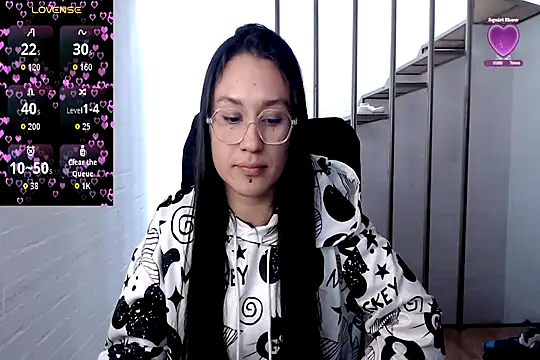 Jessie Desire online show from October 2025 08:26:01 PM