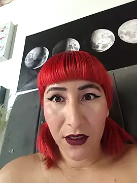 florecita9 online show from February 2026 05:33:01 PM