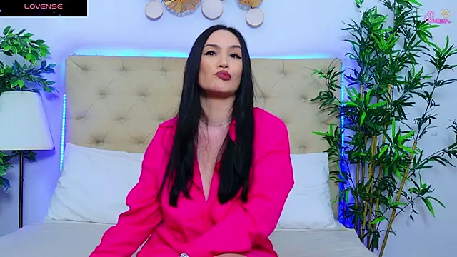 Snapshot of DaliyaArabian chatting on May 2026 12:13:02 PM DaliyaArabian online show from May 2026 12:13:02 PM